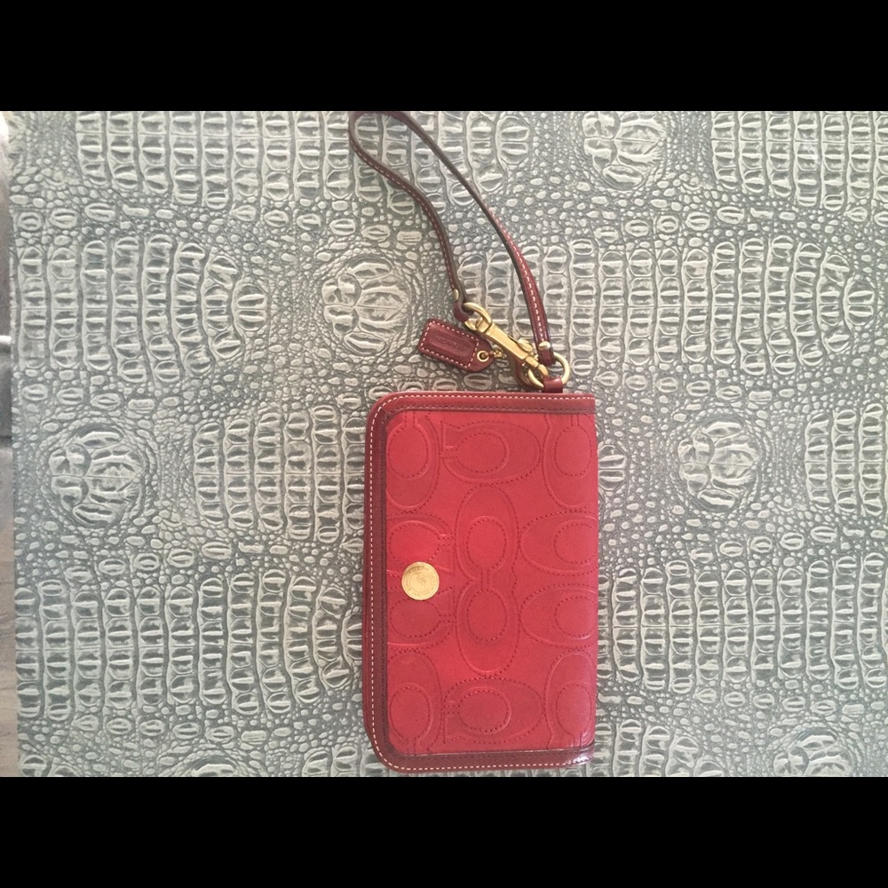 Coach Wristlet (red)
